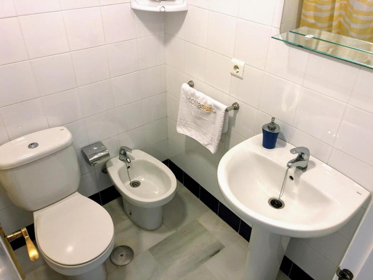 Apartamento Zinna, con terraza Chiclana de la Frontera Exterior foto
