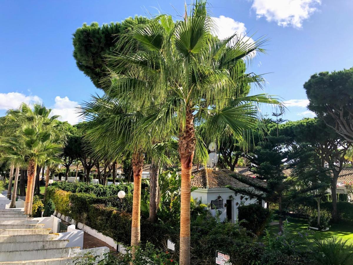 Apartamento Zinna, con terraza Chiclana de la Frontera Exterior foto