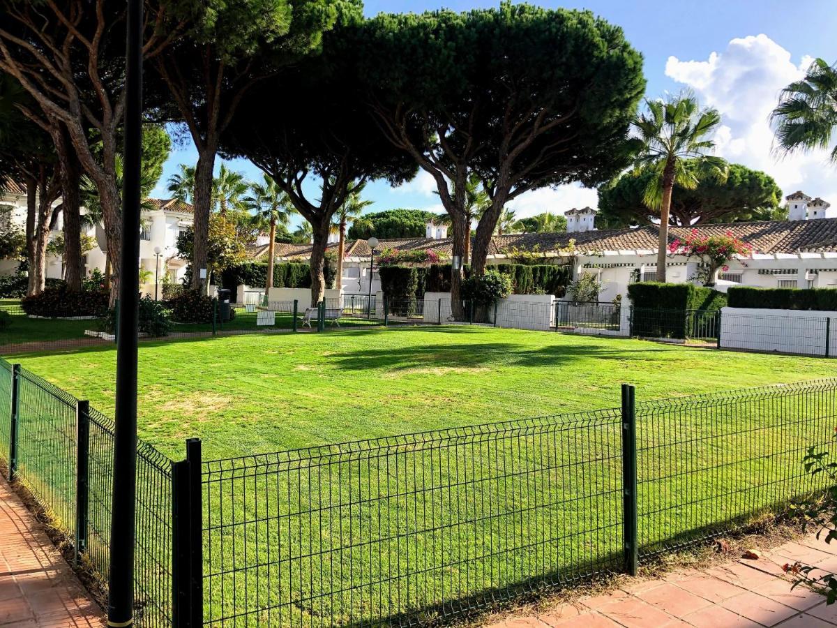 Apartamento Zinna, con terraza Chiclana de la Frontera Exterior foto