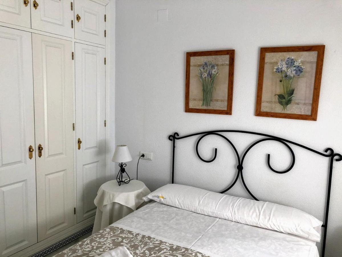 Apartamento Zinna, con terraza Chiclana de la Frontera Exterior foto