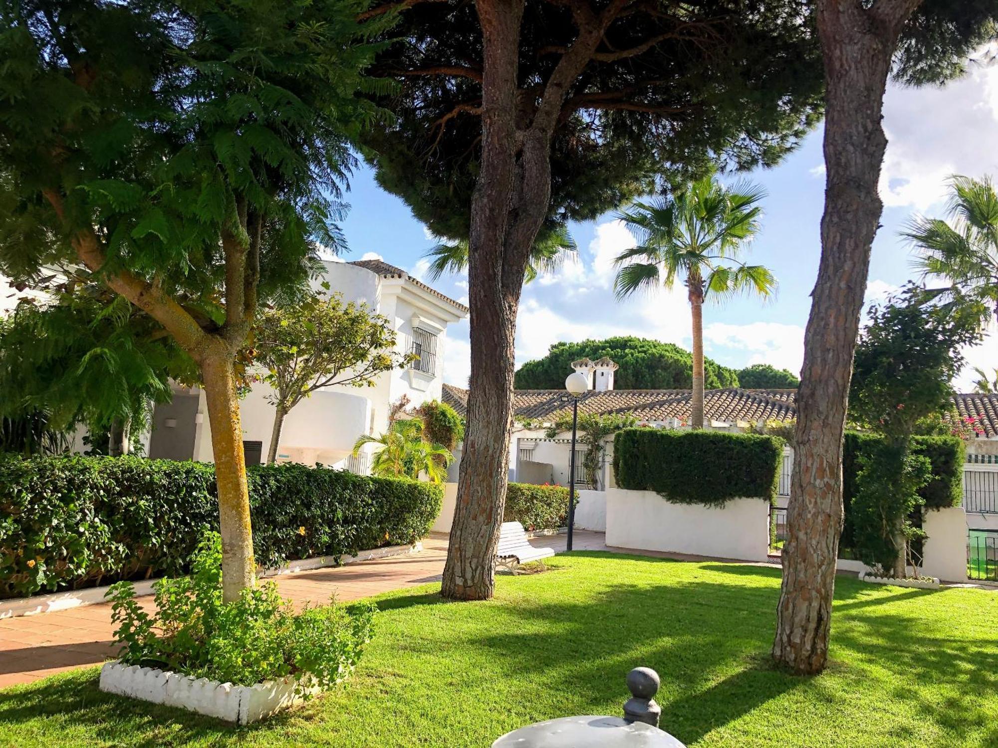 Apartamento Zinna, con terraza Chiclana de la Frontera Exterior foto