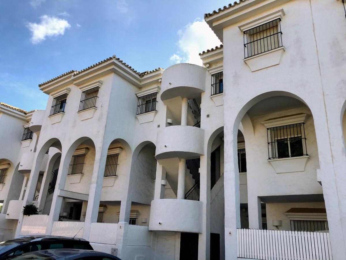 Apartamento Zinna, con terraza Chiclana de la Frontera Exterior foto